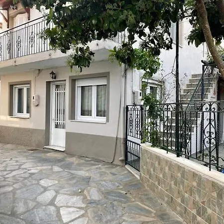 σπίτι με απεριόριστη θέα بيت للعطل *